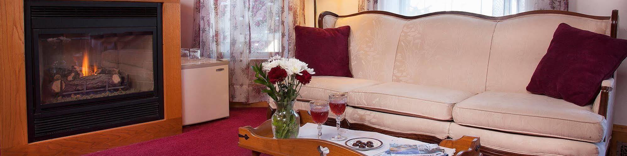 The Sawyer House Bed & Breakfast Sturgeon Bay Dış mekan fotoğraf